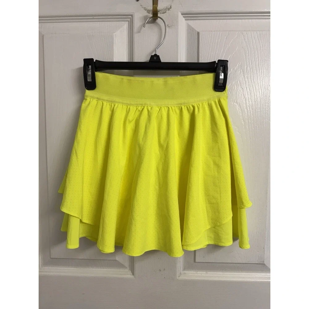 Lululemon Court Rival Perforated HIgh Rise Skirt Skort Highlight Yellow Womens 2